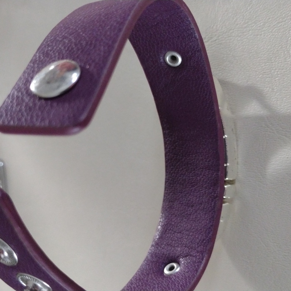 Faux Leather bracelet. - Picture 7 of 7
